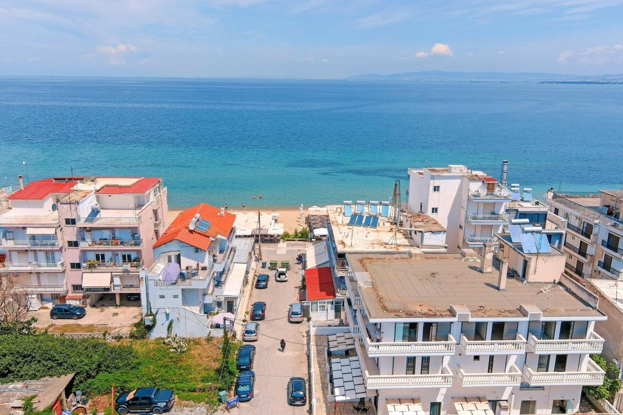 Eantos Studios And Suites Peraía Dış mekan fotoğraf